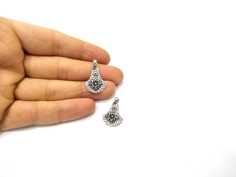 6 Silver Charms Antique Silver Plated Charms (27x16mm)  G16630