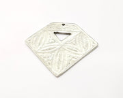 Silver Pendant Antique Silver Plated Pendant (54x46mm) G16637