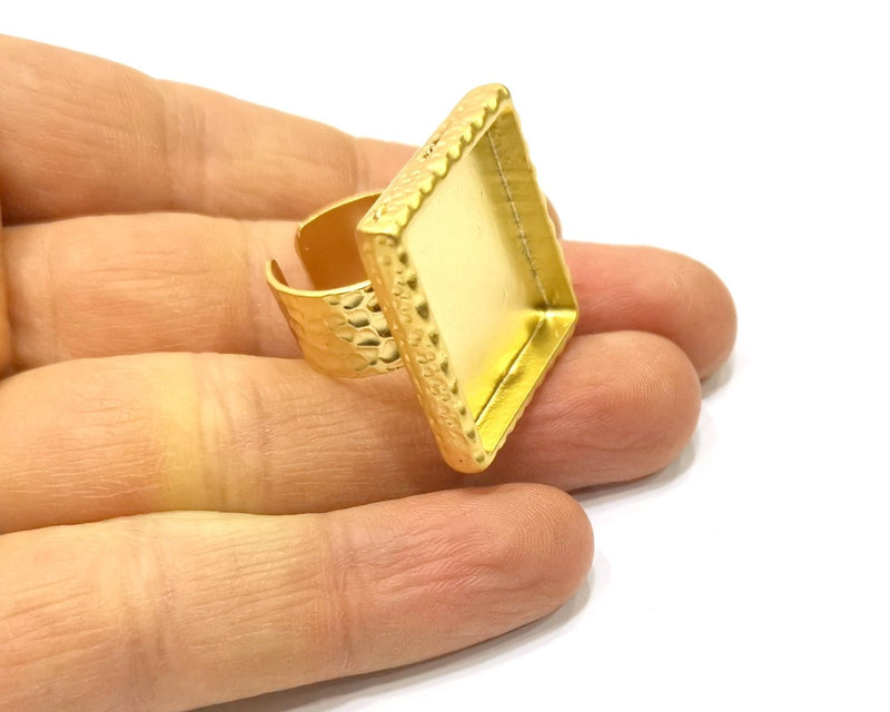 Hammered Ring Blank Setting Cabochon Base inlay Ring Hammered Mounting Adjustable Ring Bezel (25x25mm blank ) Gold Plated Metal G16692