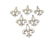 4 Silver Charms Antique Silver Plated Charms (26x19mm)  G16726