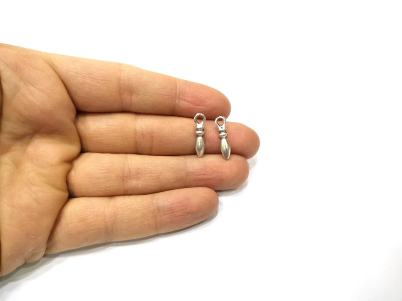 20 Silver Charms Antique Silver Plated Charms (19x4mm)  G16777
