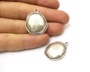 2 Silver Charms Antique Silver Plated Charms (29x23mm)  G16779