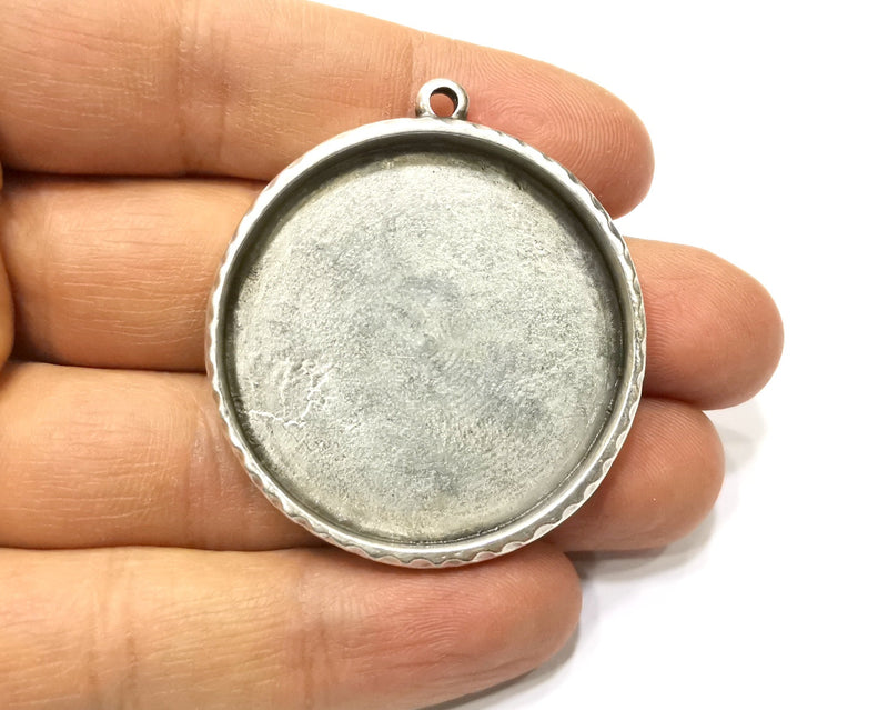 Silver Hammered Base Blank inlay Blank Pendant Base Resin Blank Mosaic Mountings Antique Silver Plated Metal (40mm blank )  G17486