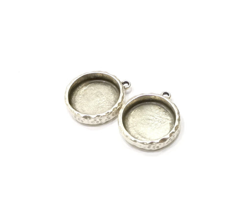4 Silver Hammered Base Blank inlay Blank Pendant Base Resin Blank Mosaic Mountings Antique Silver Plated Metal (16mm blank )  G16794