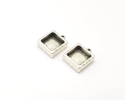 4 Silver Hammered Base Blank inlay Blank Pendant Base Resin Blank Mosaic Mountings Antique Silver Plated Metal (10x10mm blank )  G16800