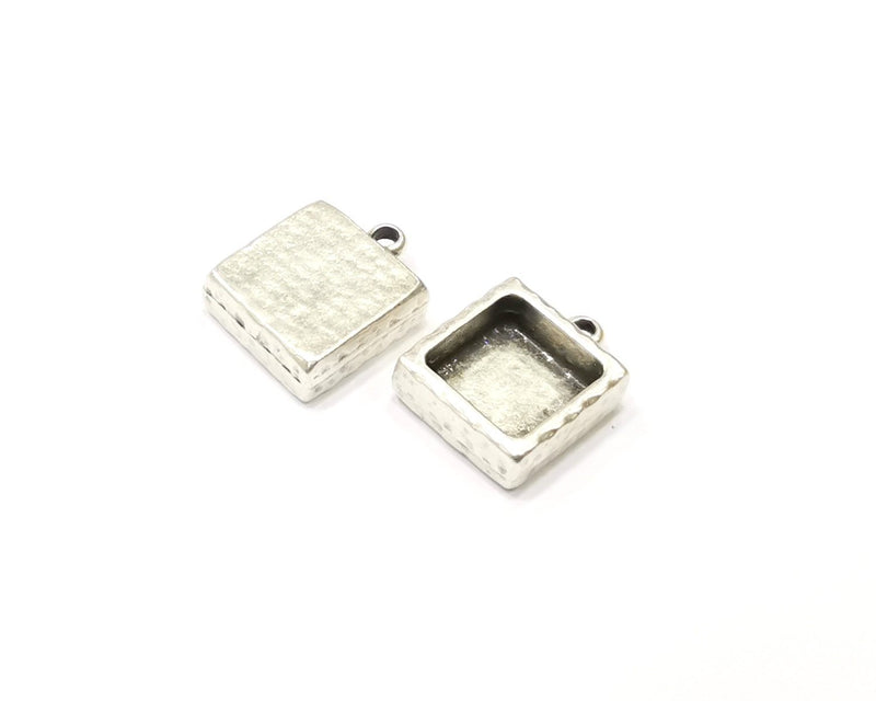 4 Silver Hammered Base Blank inlay Blank Pendant Base Resin Blank Mosaic Mountings Antique Silver Plated Metal (10x10mm blank )  G16800