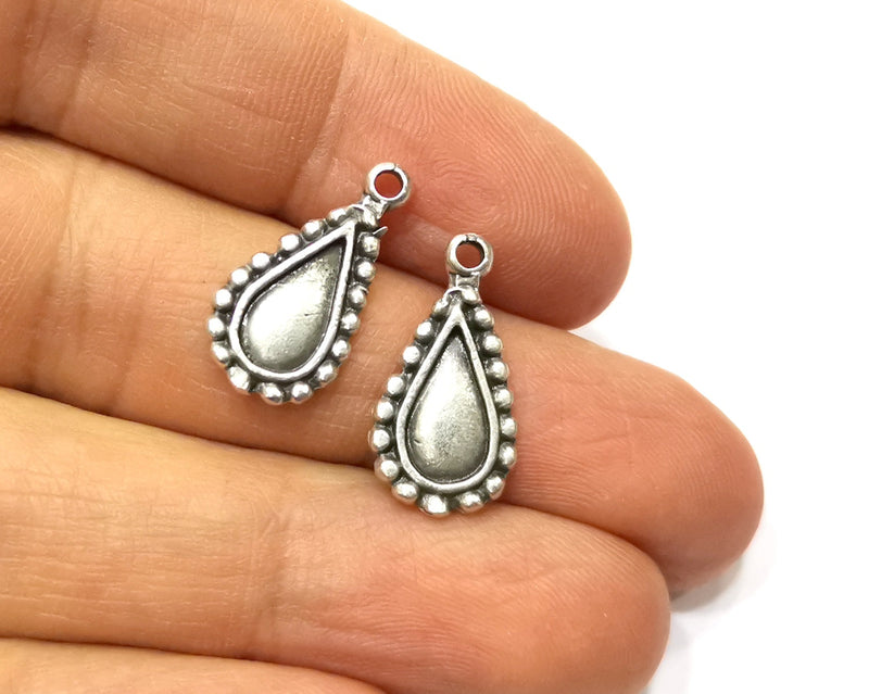 20 Teardrop Charms Antique Silver Plated Charms (20x11mm)  G17481