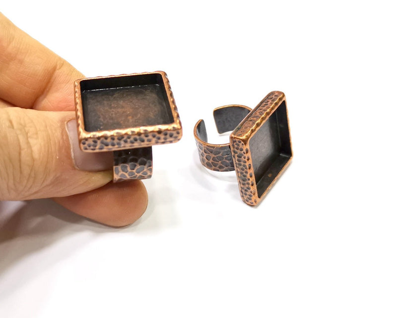 Copper Ring Blank Setting Hammered Cabochon Base inlay Ring Backs Mounting Adjustable Ring Base Bezel (20x20mm) Antique Copper Plated G16902