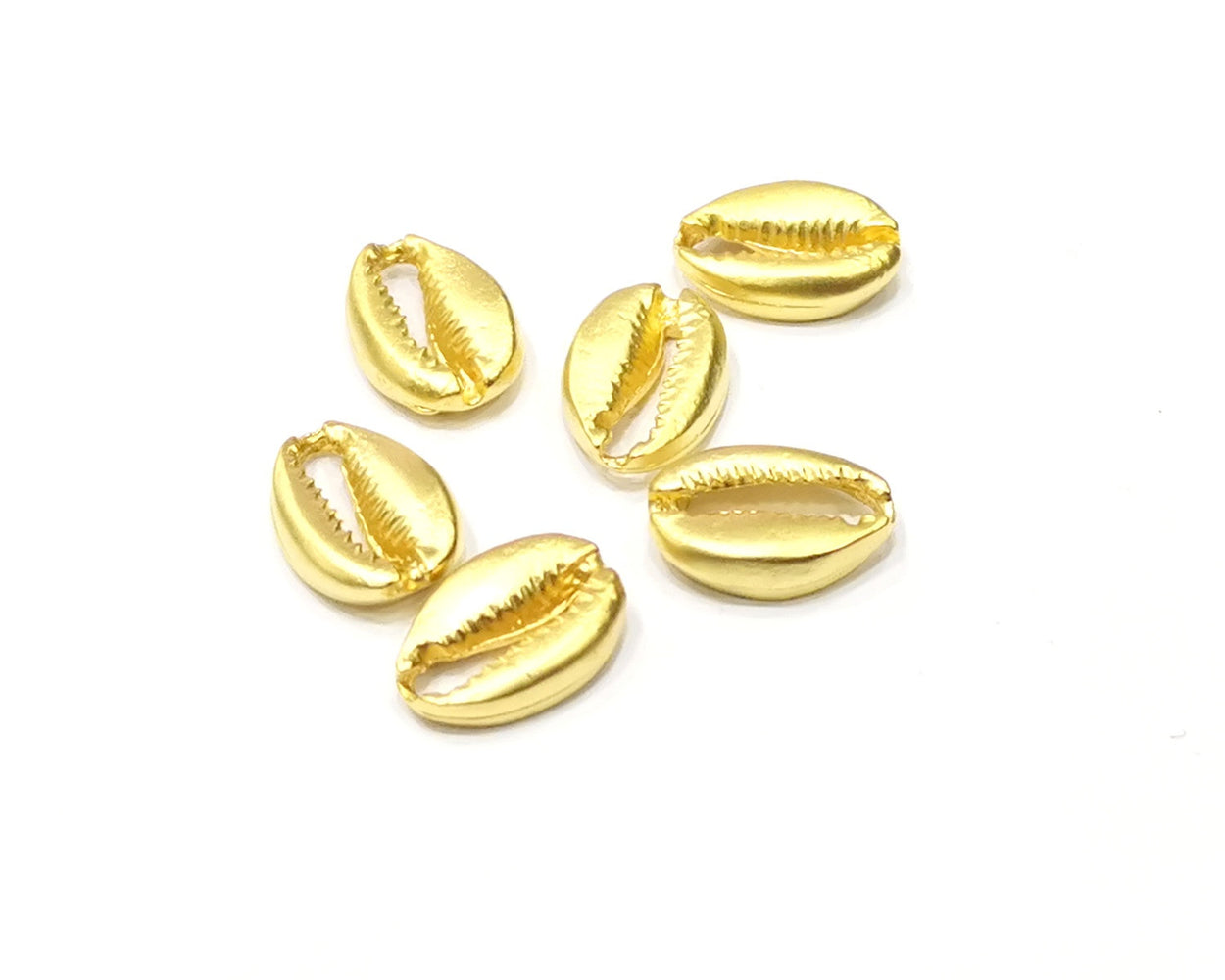 5 Cowrie Shell Charms Gold Charms Gold Plated Shell Charms (14x10mm)  G16926