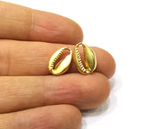 5 Cowrie Shell Charms Gold Charms Gold Plated Shell Charms (14x10mm)  G16926
