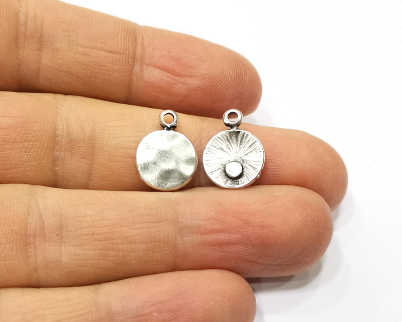 10 Hammered Round Charms Antique Silver Plated Charms (15x11mm)  G17075