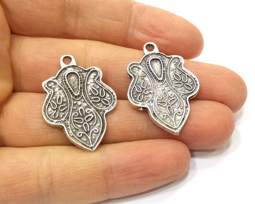 4 Silver Charms Antique Silver Plated Charms (33x24mm)  G17581