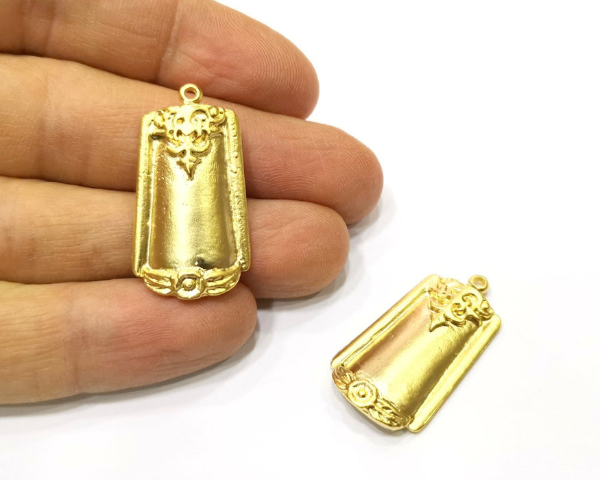2 Gold Charms Gold Plated Charms  (33x18mm)  G17208