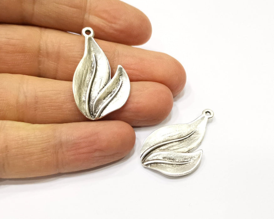 4 Leaf Charms Antique Silver Plated Charms (35x24mm)  G17265