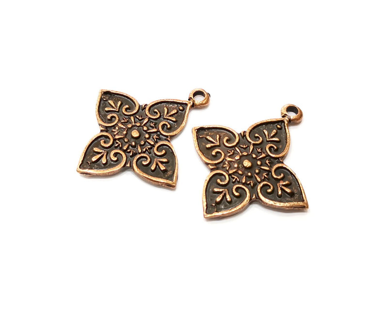 2 Copper Charm Antique Copper Charm (37x32mm) G17638