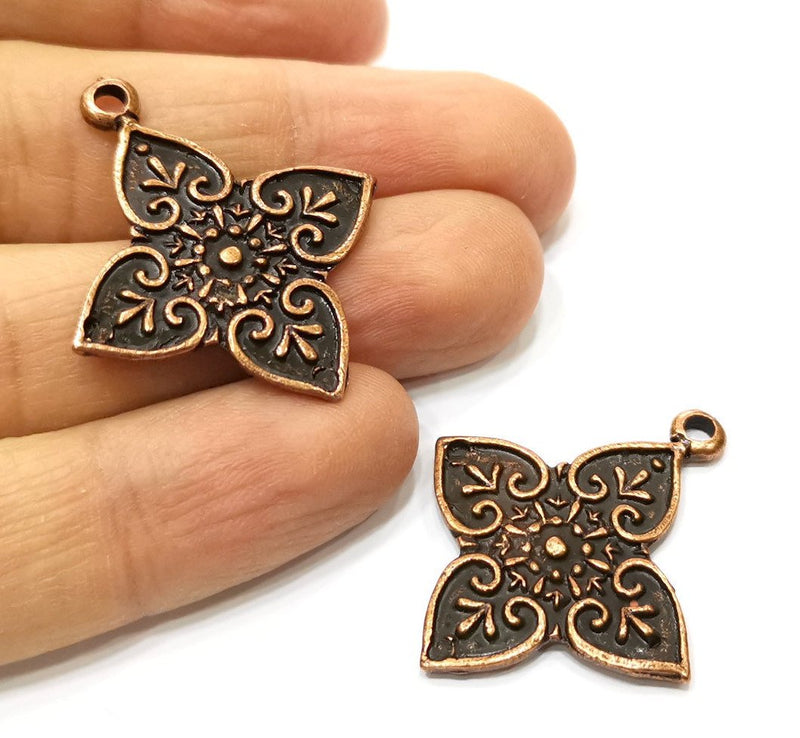 2 Copper Charm Antique Copper Charm (37x32mm) G17638