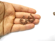 8 Copper Charm Antique Copper Charm (27x23mm) G17625