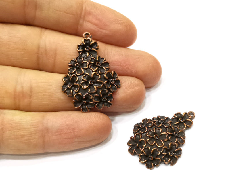 2 Flower Charm Antique Copper Charm (35x25mm) G17315