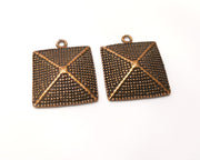 2 Copper Charm Antique Copper Charm (36x30mm) G17328