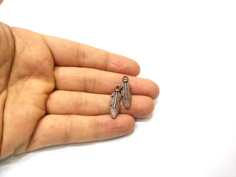 20 Feather Charm Antique Copper Charm (25x7mm) G17361