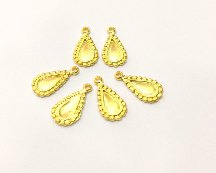 6 Teardrop Charms Gold Plated Charms  (20x10mm)  G17417