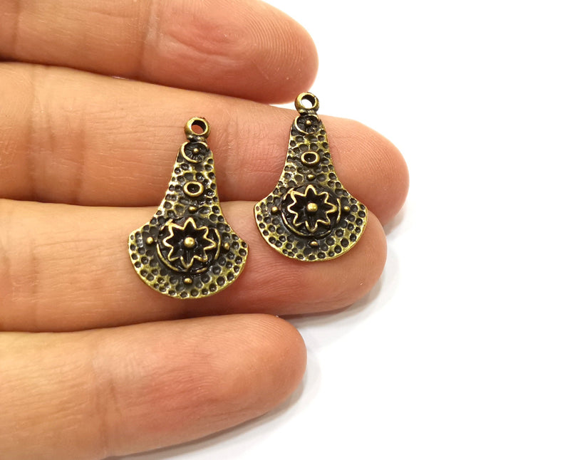 8 Antique Bronze Charm Antique Bronze Plated Charm (26x16mm) G17765