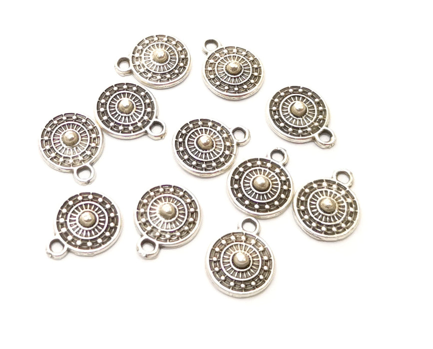 20 Silver Charms Antique Silver Plated Charms (9mm)  G17806