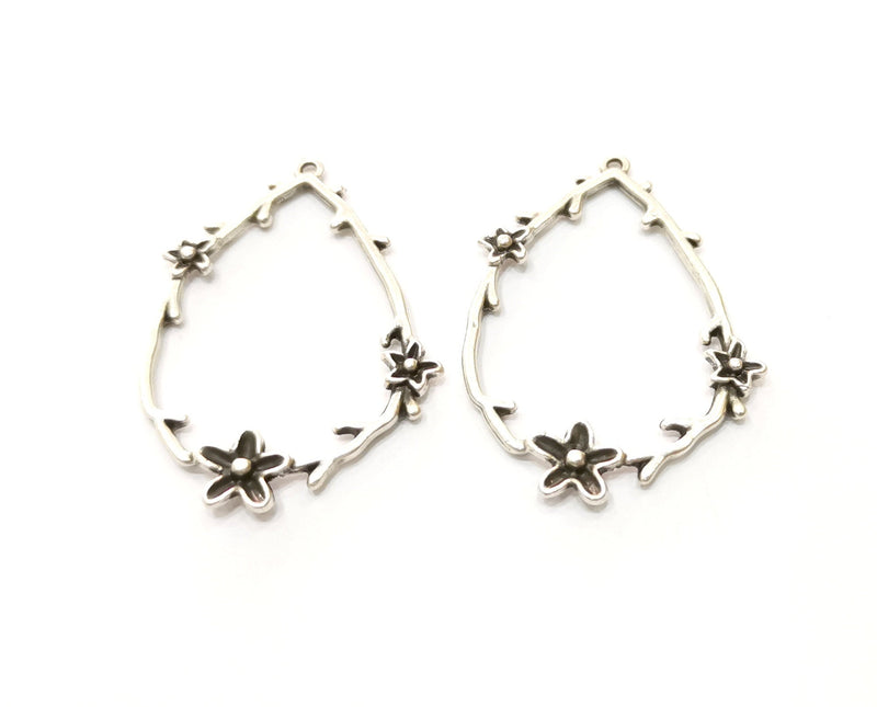 4 Flower Charms Antique Silver Plated Charms (44x32mm)  G17830