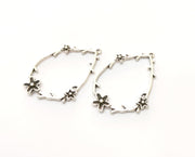 4 Flower Charms Antique Silver Plated Charms (44x32mm)  G17830
