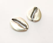 2 Large  Cowrie Shell Charms Silver Charms Antique Silver Plated Metal (28x23mm) G17834