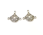 4 Silver Connector Charms Antique Silver Plated Charms (27x25mm)  G17585