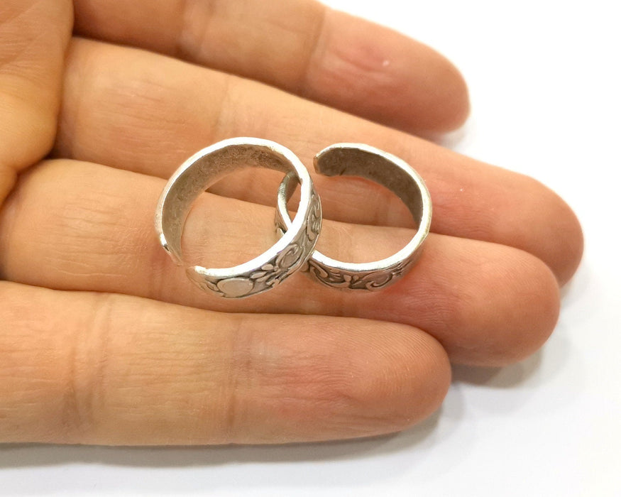 2 Silver Ring Blank Ring Mounting Adjustable Ring Blank (6mm)Antique Silver Plated Brass  G17741