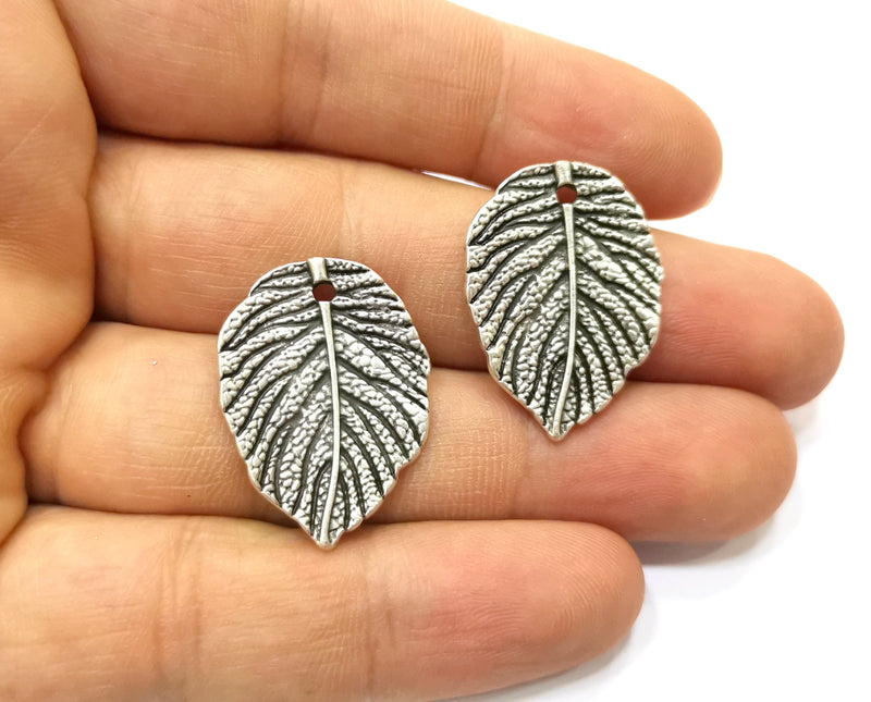 4 Leaf Charms Antique Silver Plated Charms (28x21mm)  G18008