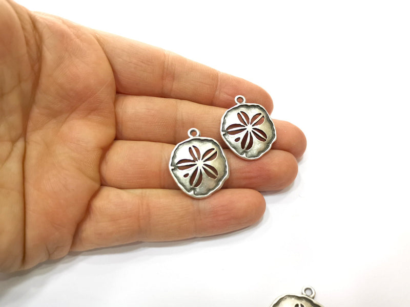 4 Silver Charms Antique Silver Plated Charms (27x22mm)  G17843