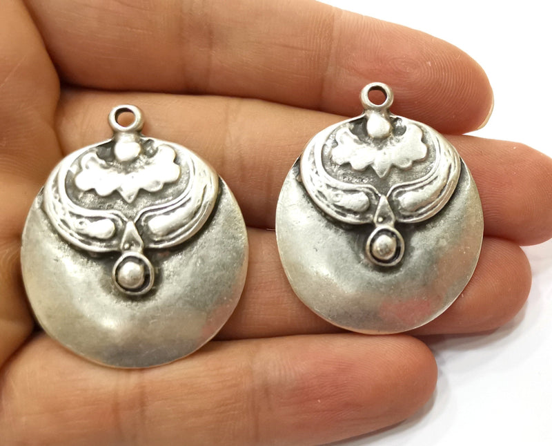 2 Silver Charms Antique Silver Plated Charms (39x32mm) G18069