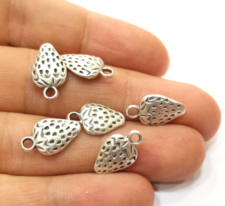 10 Strawberry Charms Antique Silver Plated Charms (16x9mm) G18088