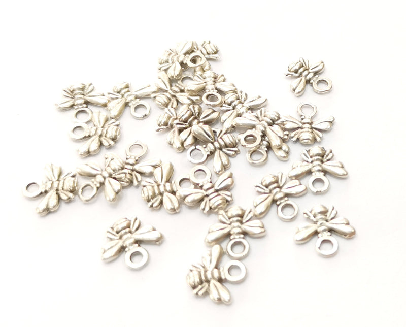 20 Bee Charms Antique Silver Plated Charms (10x9mm)  G18101