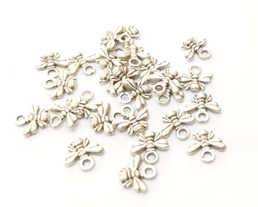 20 Bee Charms Antique Silver Plated Charms (10x9mm)  G18101