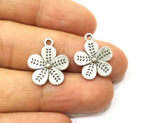 10 Flower Charms Antique Silver Plated Charms (19x16mm)  G18138