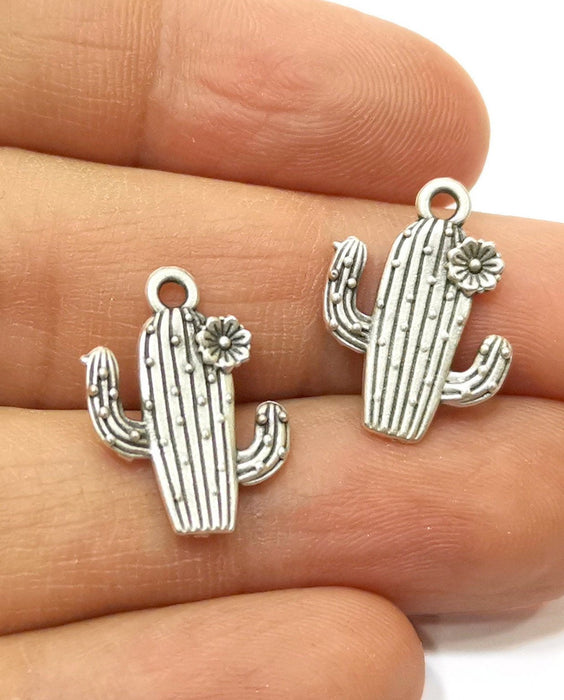 60 Cactus Charms Antique Silver Plated Charms (20x15mm)  G18412