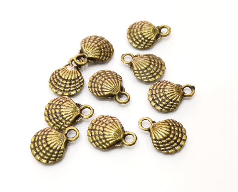 10 Oyster Sea Shell (Double Sided) Charms Antique Bronze Plated Charms (13x10mm)  G18268
