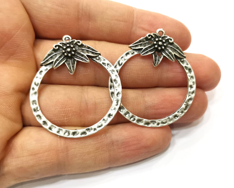 2 Flowered Hammered Circle Charms Antique Silver Plated Charms (41x36mm)  G17902