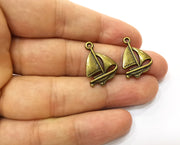 10 Sailing Ship Antique Bronze Plated Charms (23x17mm)  G18284