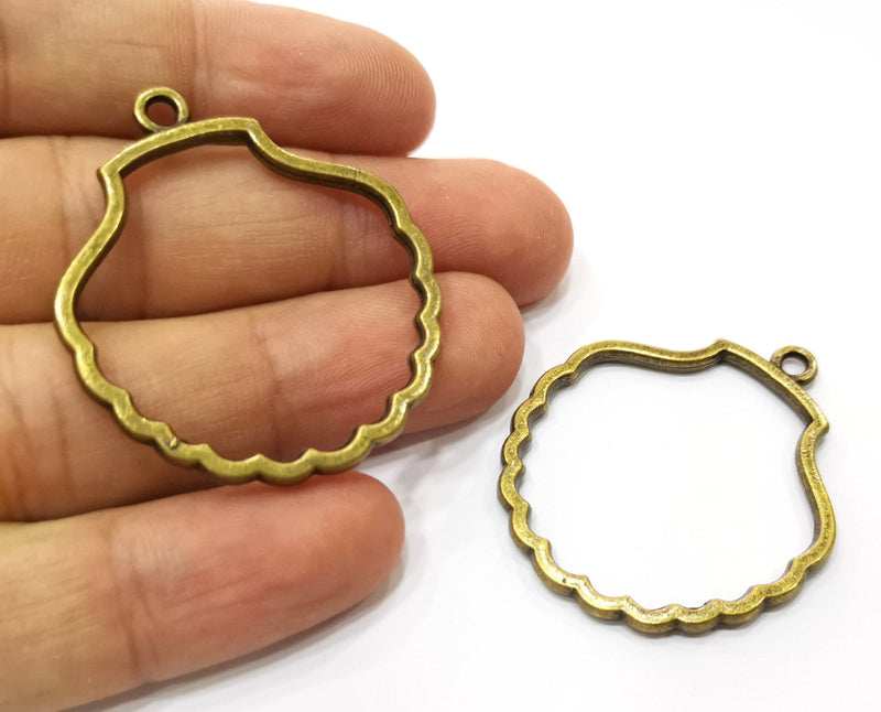 2 Sea Shell Charms Antique Bronze Plated Charms (44x38mm)  G18289