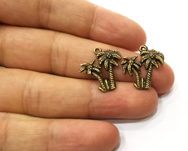 10 Palm Tree Charms Antique Bronze Plated Charms (20mm)  G18290