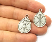 5 Silver Charms Antique Silver Plated Charms (26x18mm)  G18304