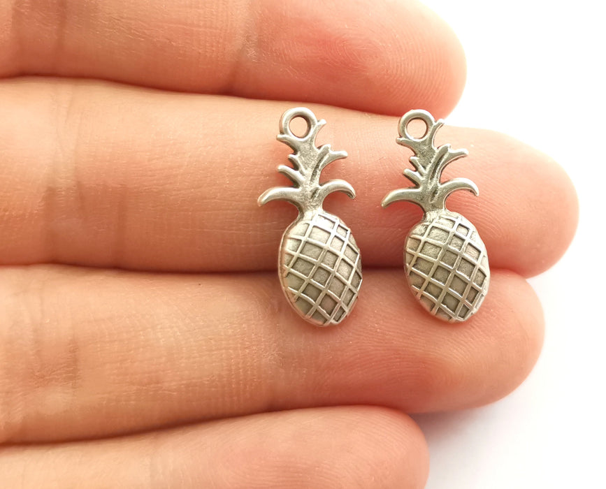 5 Pineapple Charms Antique Silver Plated Charms (22x9mm) G18317