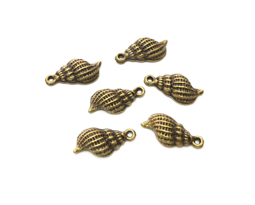 10 Conch Sea Shell Charms Antique Bronze Plated Charms (20x10mm)  G18338