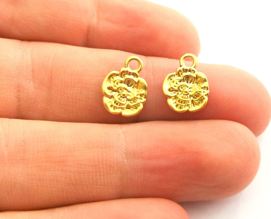 10 Flower Charms Gold Plated Charms (13x10mm)  G18341