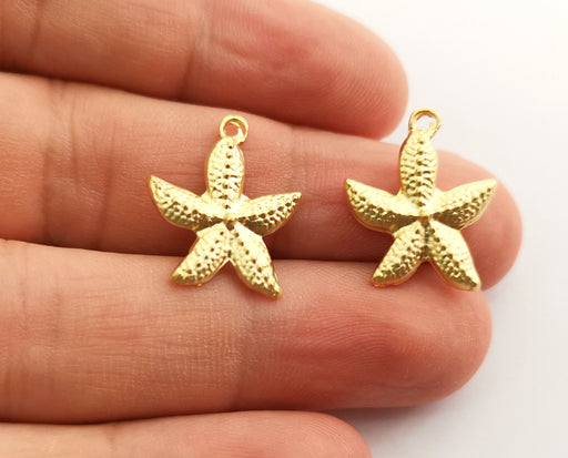 10 Starfish Charms Gold Plated Charms (20x17mm)  G18359